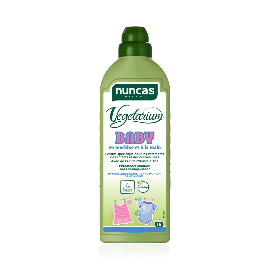 Vegetarium Baby Lessive Spécifique pour Vêtements d'Enfants et de Bébés - 750ml