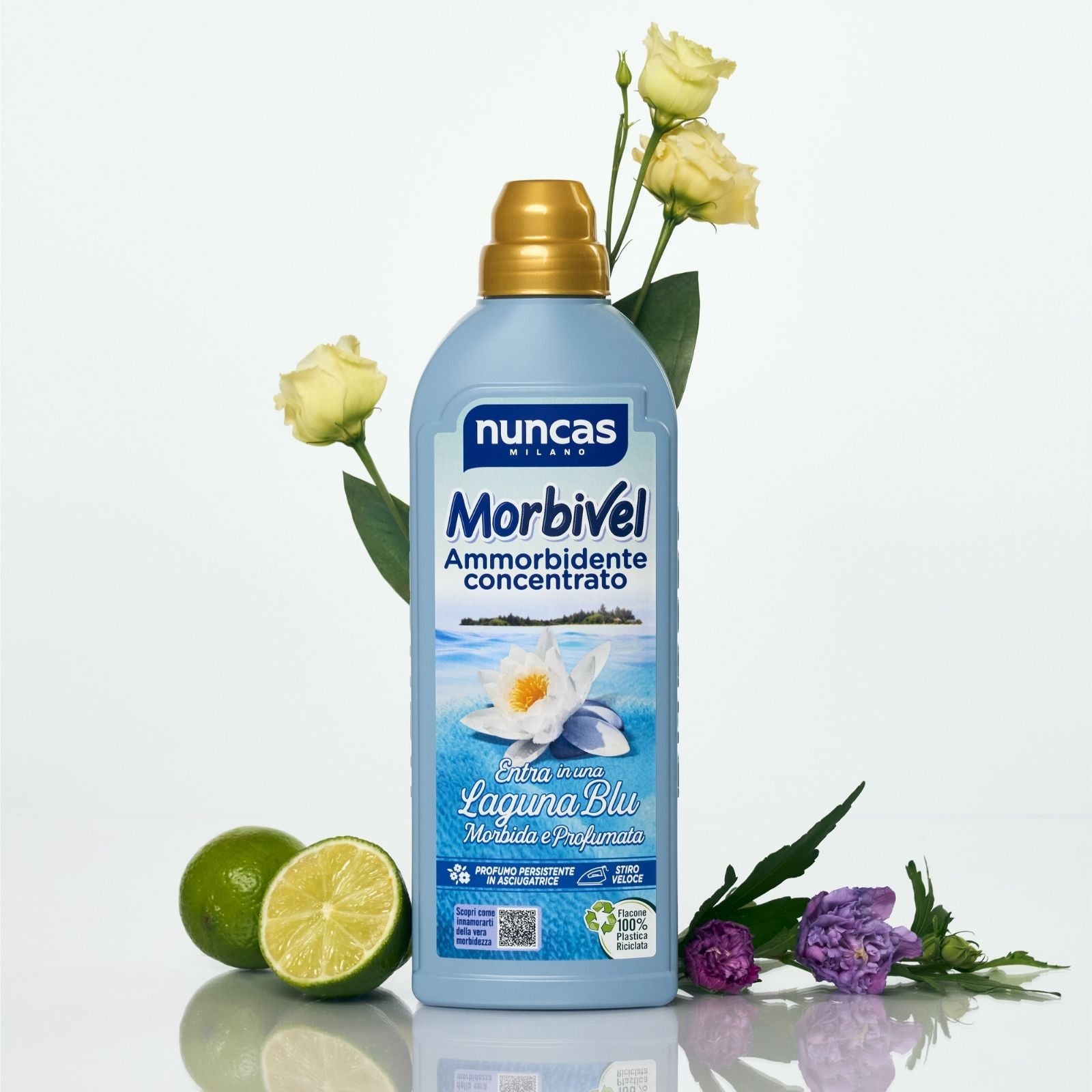 La raffinatezza dell'ibisco, il tocco frizzante del lime e il romanticismo della rosa.